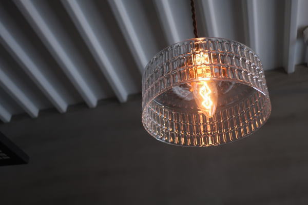 昭和レトロなガラス照明