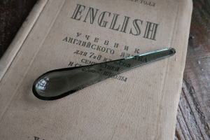 グレイガラスがオシャレなスプーン