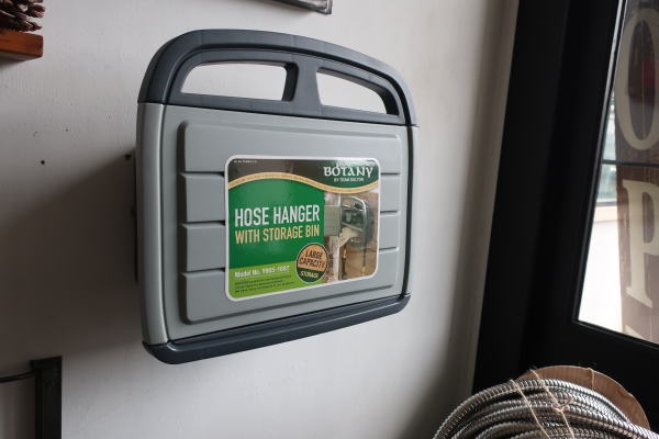 ストレージ 収納 ホースハンガー