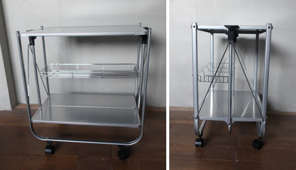 収納にスチールトローリーワゴン