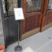 高さ調整可能なスタンド式メニュー看板