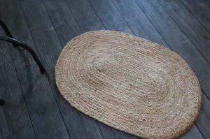 ナチュラルな空間に使いたい涼し気マット