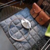 ホワイトタオルリング