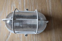 外灯 インダストリアル ガード付