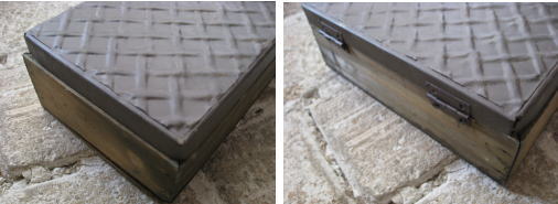 ジャンクな木材が雰囲気のあるBOX