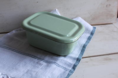 ホウロウ ボックス